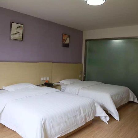 7Days Inn Huaihua Mayang Binhe Road Dış mekan fotoğraf